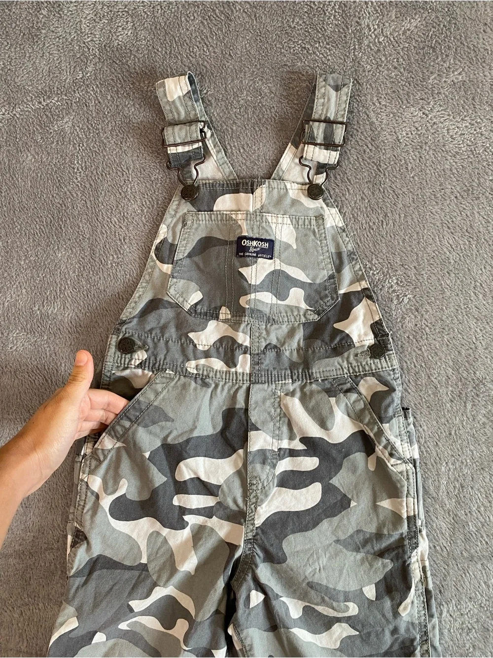 OshKosh B'gosh Toddler Gray Camo Short Overalls 5T Military Outdoor 90s Gorpcore